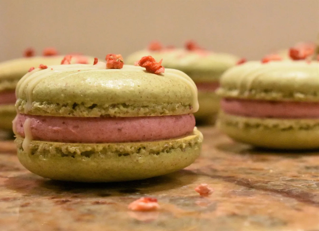 Box of 12 Macrons